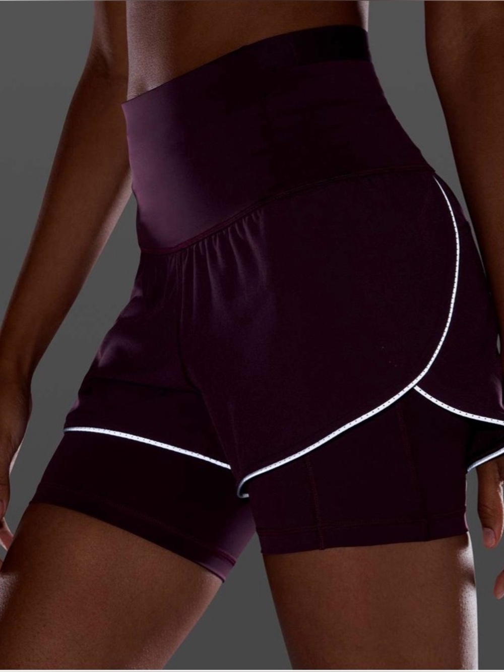 Lululemon Fast and Free 2-in-1 Short Elite
Cassis